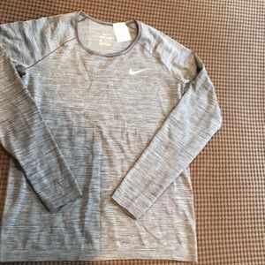 Nike DribFit long sleeve work out shirt